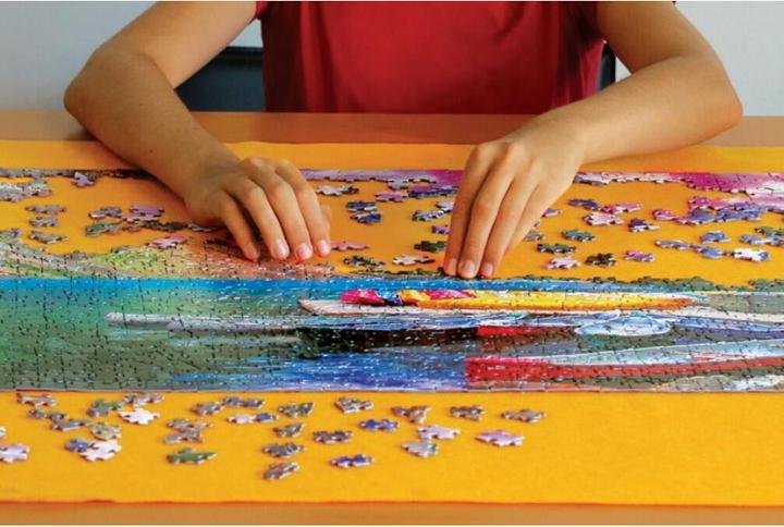 Actual product image Eurographics Roll & Go Mat (1 pieces)