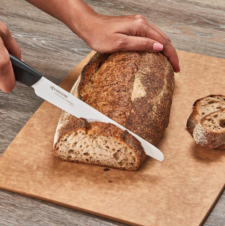 Actual product image Kyocera FK-181 WH-BK EU Knife (18 cm)