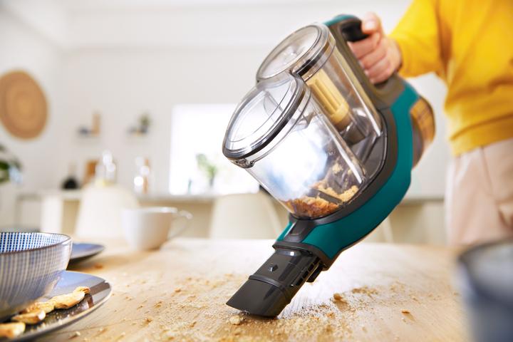 Actual product image Philips XC8147/01 SpeedPro Max Aqua