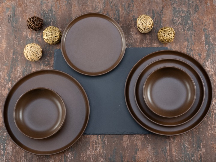 Actual product image CreaTable Uno (12 Piece)