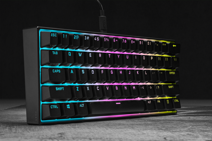 Actual product image Corsair K65 Mini (DE, Cable)