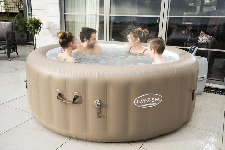 Actual product image Bestway 60017 Spa/Whirlpool, Round (6 Persons)