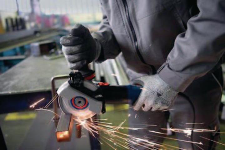 Actual product image Bosch Professional Angle grinder GWS 17-125 S (125 mm)