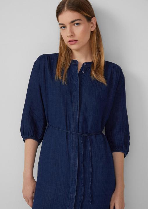 Image du produit s.Oliver Kleid Indigo dyed Midikleid mit Eingrifftaschen (32)