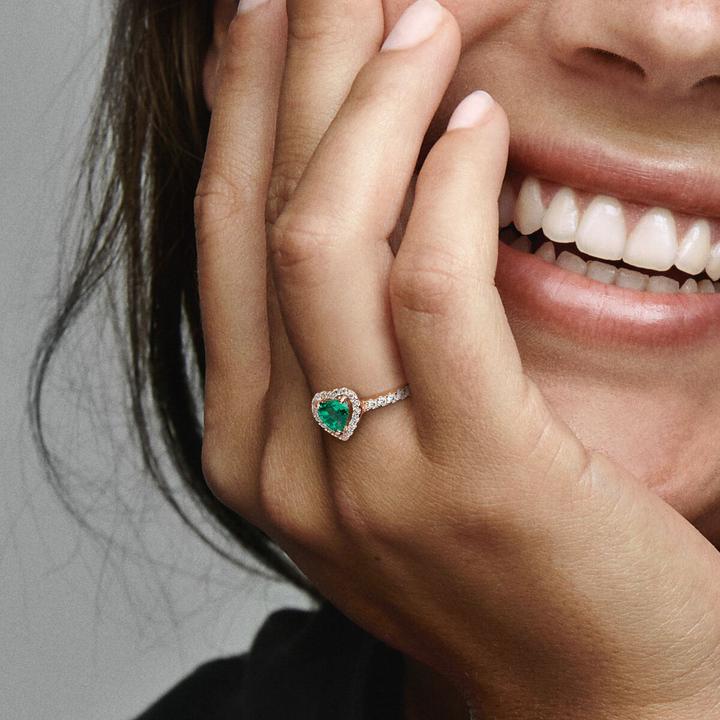 Image du produit Pandora 14k or rose Sparkling Heart Ring (8, 14, Or 585/14 K)