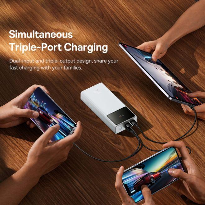 Productafbeelding Baseus Star Lord Digitaal Display Snel Opladen Power Bank (30000 mAh, 3000 W, 111 Wh)