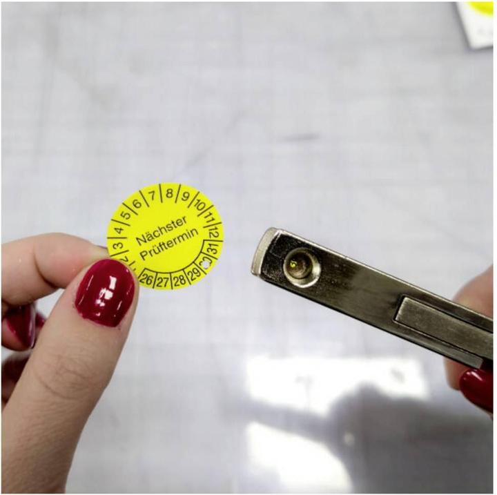 Produktbild SafetyMarking Kerbzange dreieckig (50 mm)