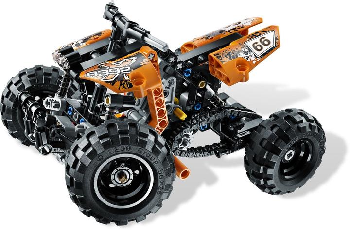 Produktbild LEGO Quad (9392, LEGO Technic)