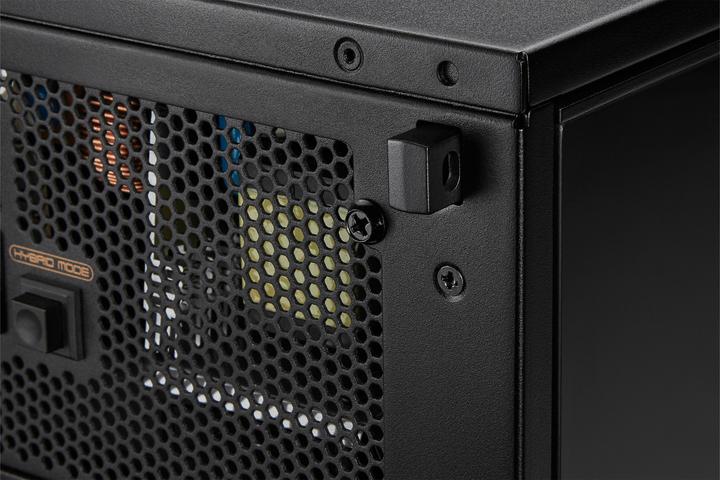 Produktbild Erazer Engineer X30 MD35478 (Intel Core Ultra 7 265, 32 GB, 2000 GB, GeForce RTX 5070)