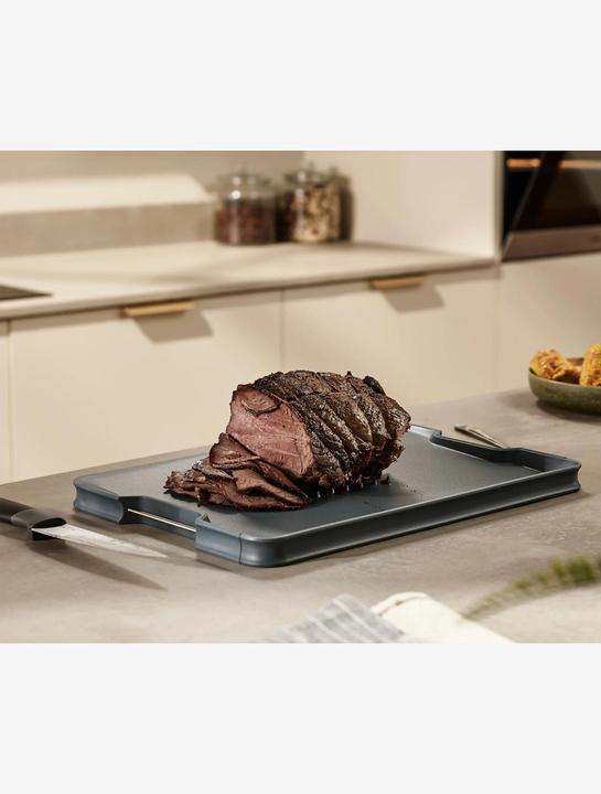 Produktbild Joseph Joseph Cut&Carve Schneidebrett XL