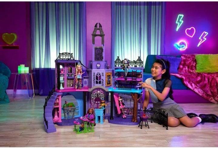 Actual product image Monster High Haunted High School Playset