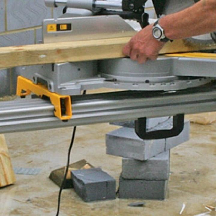 Actual product image DeWalt Universal base frame (170 cm, 390 cm)