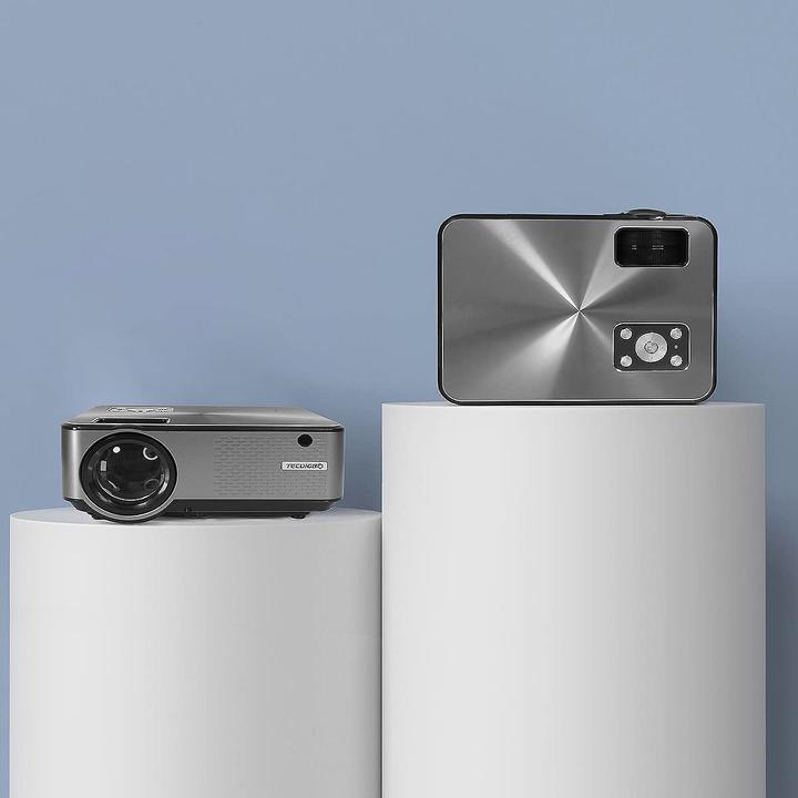 Actual product image Tecdigbo Full HD C9 Projector, 22x16x9cm