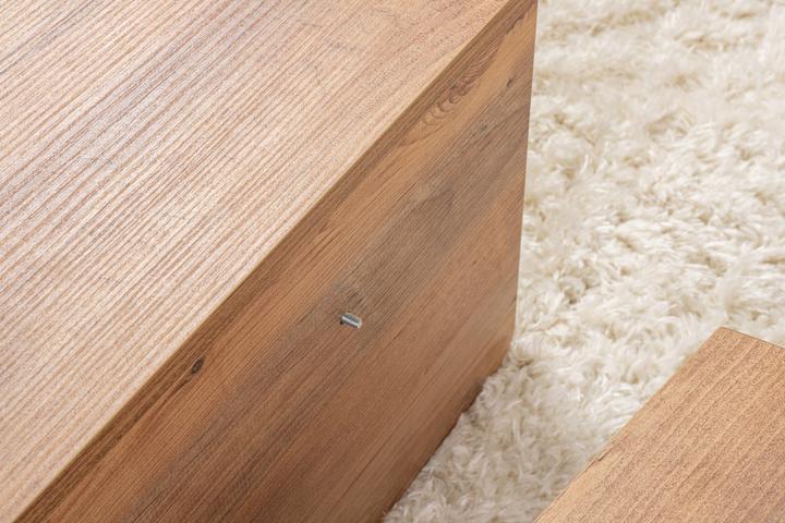 Actual product image Skye Decor Orion (90 x 30 x 60 cm)