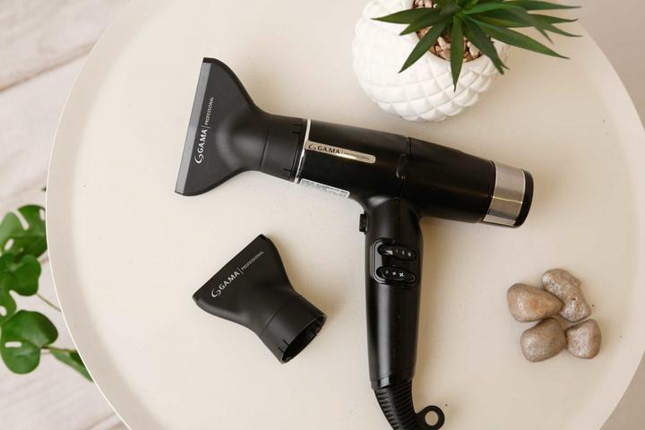 Actual product image GAMA iQ Lite Perfetto Hairdryer (1500 W)