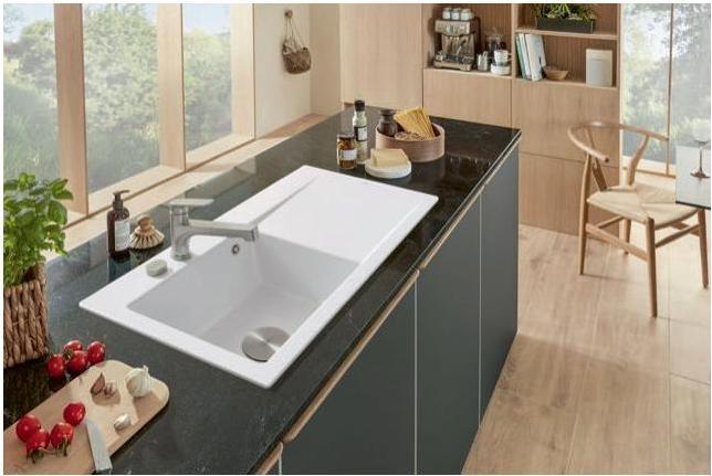 Actual product image Villeroy & Boch Junis Shower kitchen tap, stainless steel