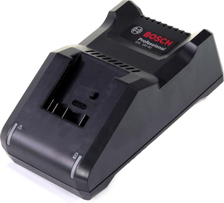 Actual product image Bosch Professional Battery and charger (18 V)