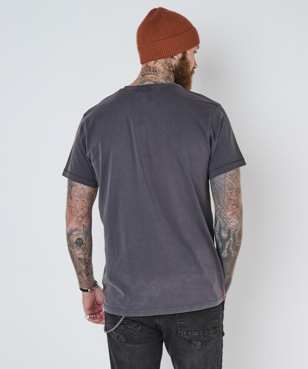 Actual product image Joe Browns Oil-Washed Bike Engine T-Shirt (S)