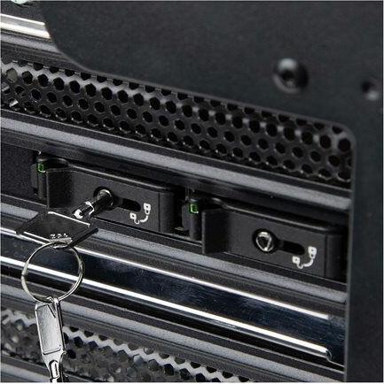 Actual product image StarTech com TR-M2-REMOVABLE-PCIE, Storage drive tray, PCI Express 4.0, M.2, Black, Silver, 64 Gbit/
