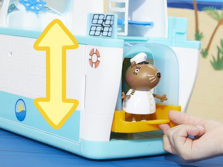 Actual product image Hasbro Peppa's cruise ship