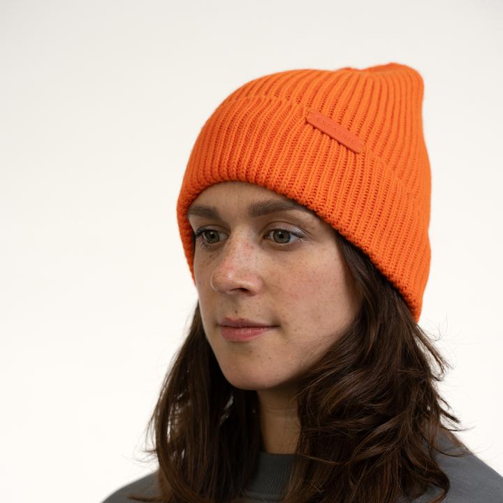 Actual product image Expatrié Luna knitted hat (One size)
