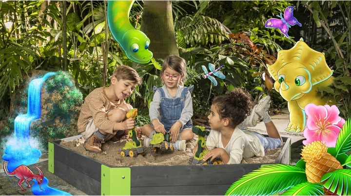 Actual product image BIG -PW Mini Dino Triceratops