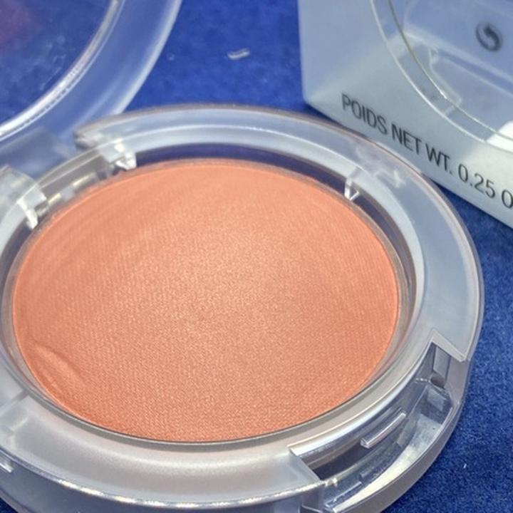Actual product image MAC Cosmetics Glow Play Blush (Grand)