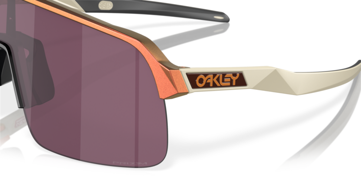 Produktbild Oakley Brille Sutro Lite Matte Red Gold Colorshift / Prizm Road Black (Matte Red Gold Colorshift, Prizm Road Black)
