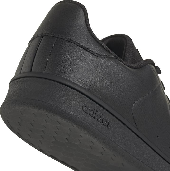 Image du produit Adidas Urban Court (43 1/3)