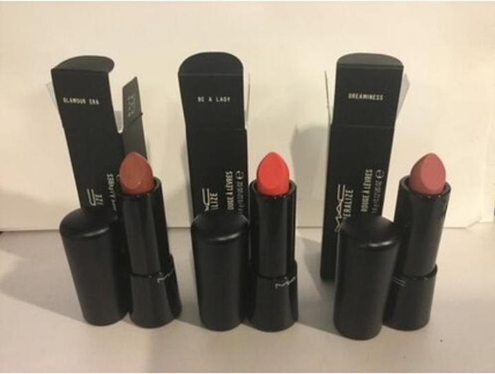 Image du produit MAC Cosmetics Rouge à lèvres riche Mineralize (Dreaminess Cybernaut Super Nova Pick)