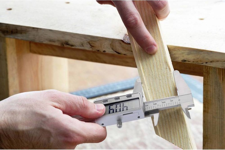 Produktbild Toolcraft Schieblehre (20 cm)