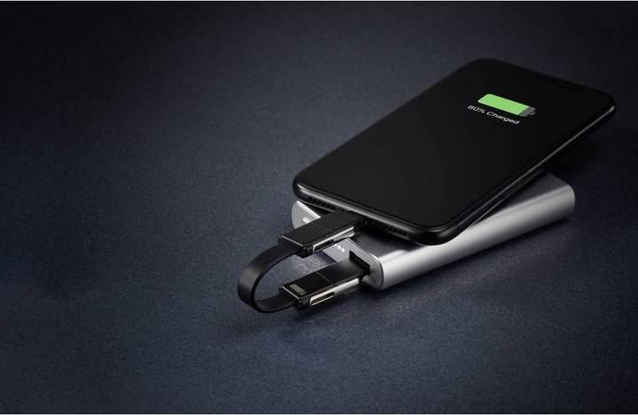 Actual product image Renkforce OTG 6-in-1 USB adapter cable, folds into a key ring thanks to magnets in the connector (0.20 m)