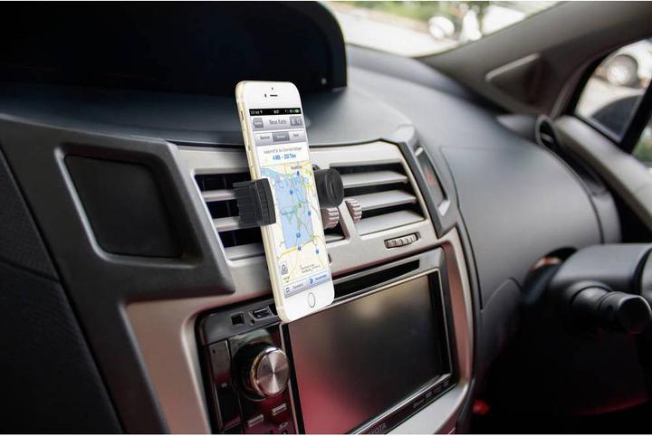 Actual product image Renkforce Basetech Car Smartphone Holder for Ventilation Grille