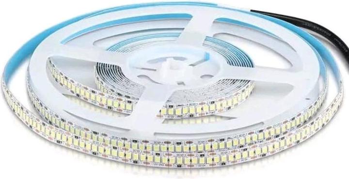 Produktbild V-TAC VT2835 LED Streifen SMD2835 240 LED Hohe Lumen 6400K IP20 5m (Weiss, 500 cm, Indoor)