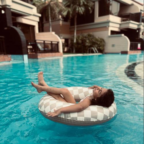 Actual product image Swim Essentials Swimming ring 55cm Sand Check