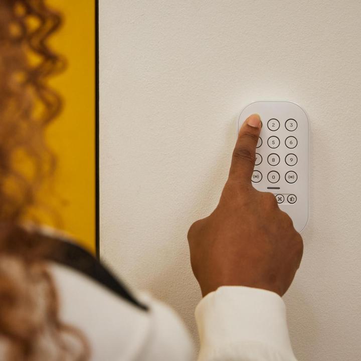 Actual product image Yale YA-AL-KP-1A-W - Smart Alarm Keypad