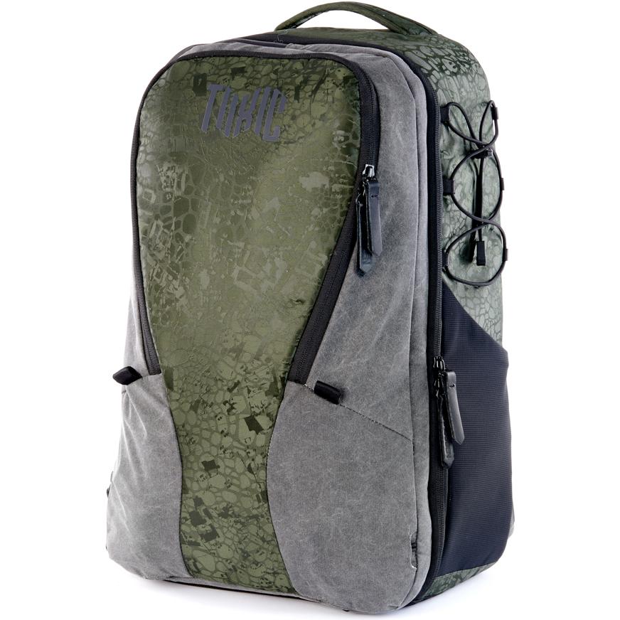 3 Legged Thing, Rucksack