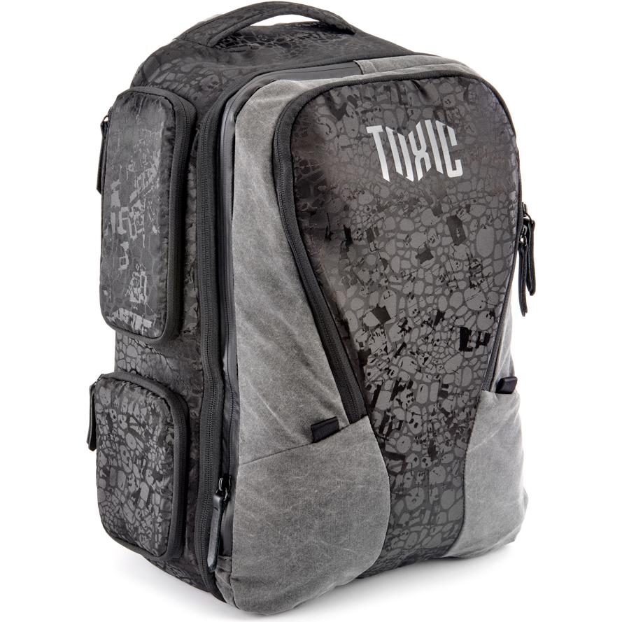 3 Legged Thing, Rucksack