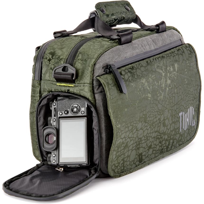 Thumbnail - 3 Legged Thing Toxic Wraith Camera Messenger M Water Resistant "Frog" Pocket Emerald, Kameratasche
