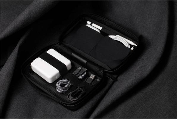 Actual product image Native Union Stow organiser (Manicure set)