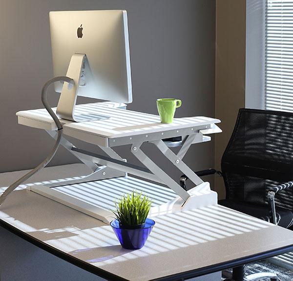 Produktbild Ergotron WorkFit Steh-Sitz Arbeitsplatz