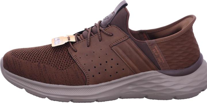 Actual product image Skechers Garner Newick (42)