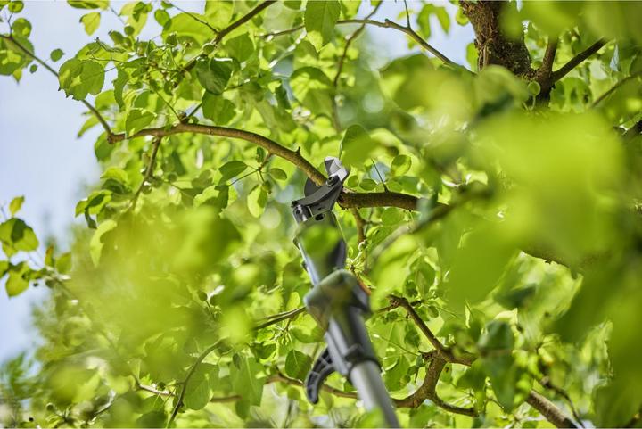 Image du produit Gardena Sécateur d'arbres télescopique sans fil HighCut 250/18V P4A solo