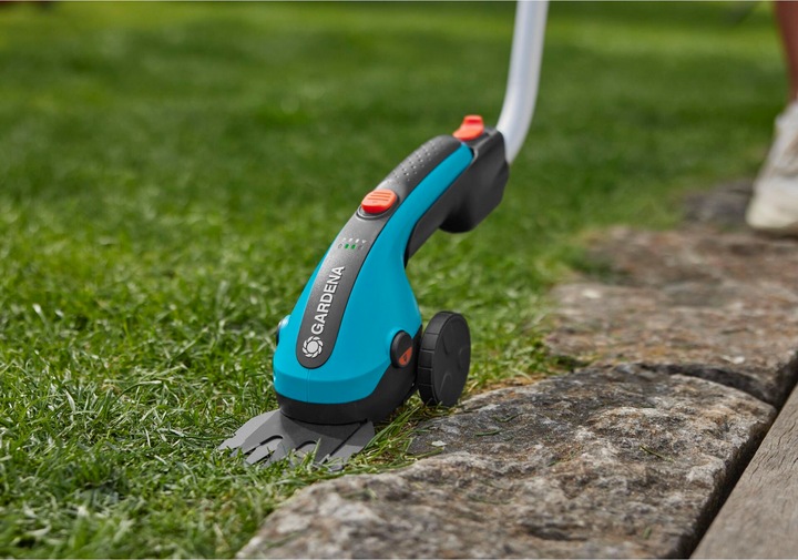 Productafbeelding Gardena Set accu grasscharen ClasssicCut Li (Draadloze heggenschaar)