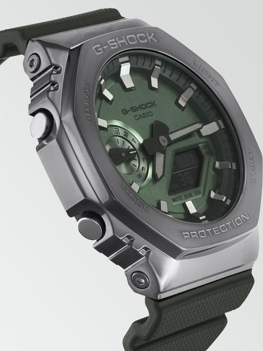 Produktbild G-Shock GM-2100B-3AER (Digitaluhr, Analoguhr, 44.40 mm)