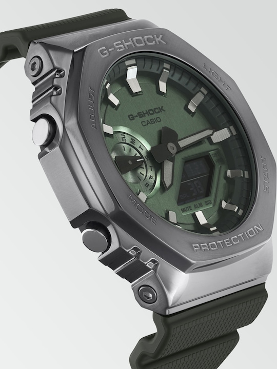 Produktbild G-Shock GM-2100B-3AER (Digitaluhr, Analoguhr, 44.40 mm)