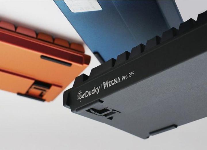 Actual product image Ducky Mecha Pro SF Gaming Keyboard, Cherry MX-Blue (DE, Cable)