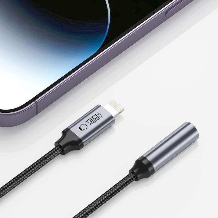 Actual product image Tech-Protect UltraBoost Lightning (Lightning, 3.5mm socket)
