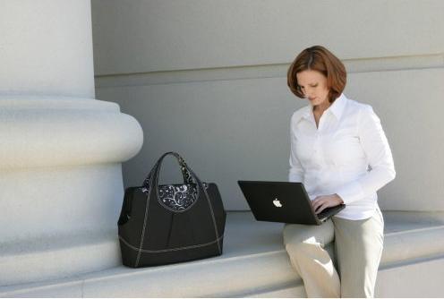 Produktbild Kensington Contour Balance Toploader Chocolate (15")