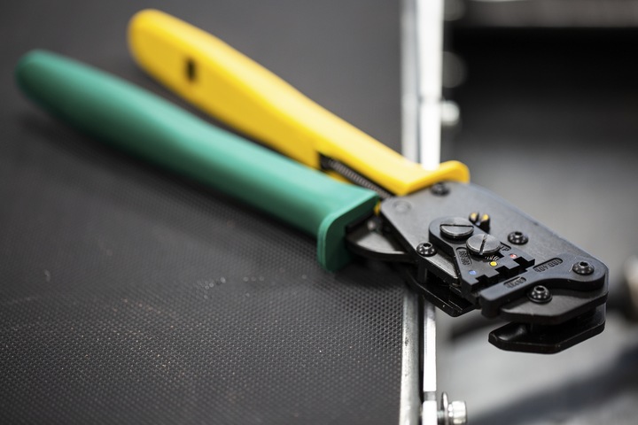 Productafbeelding TE Connectivity Handtang zonder (265 mm)